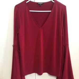 Bell sleeved, cold shoulder Express top
